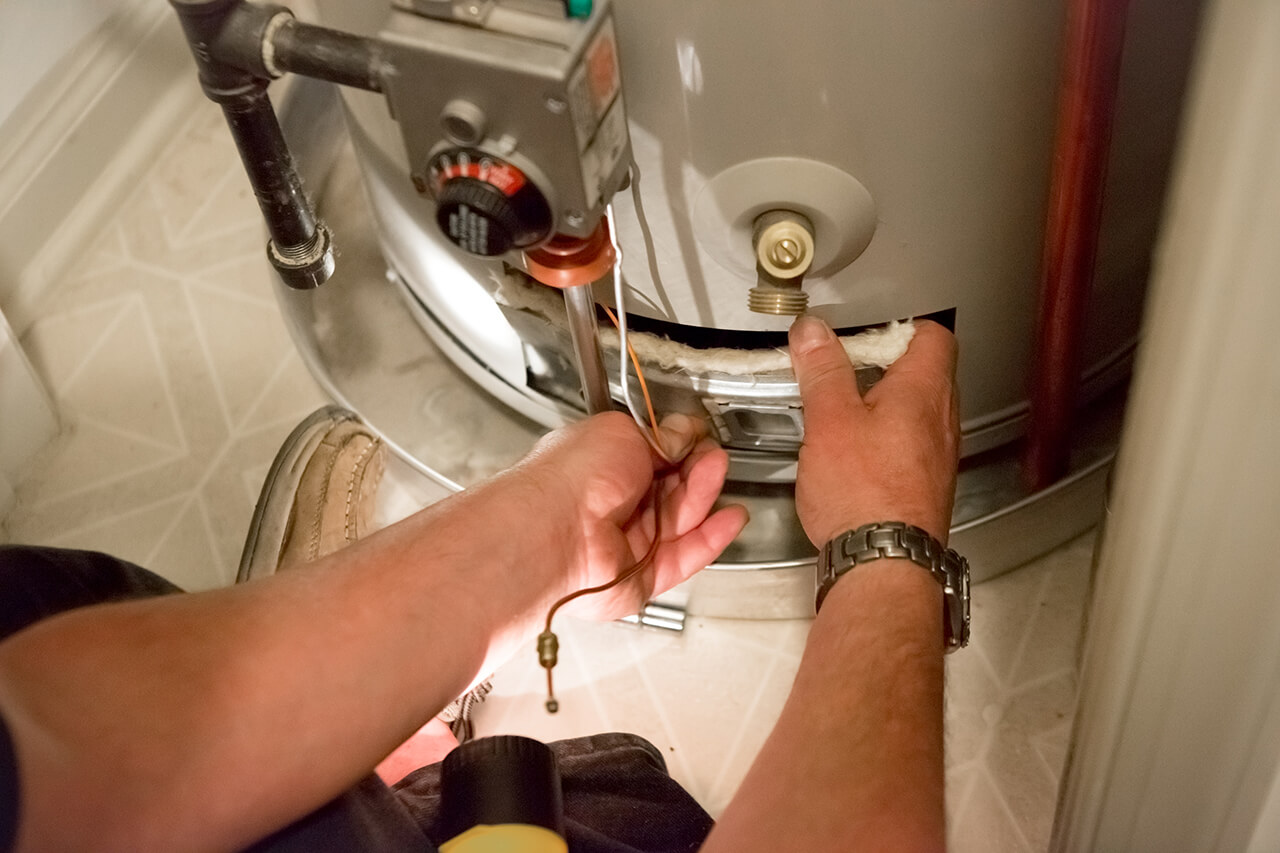 Water heater repair technician serving Cincinnati, Ohio